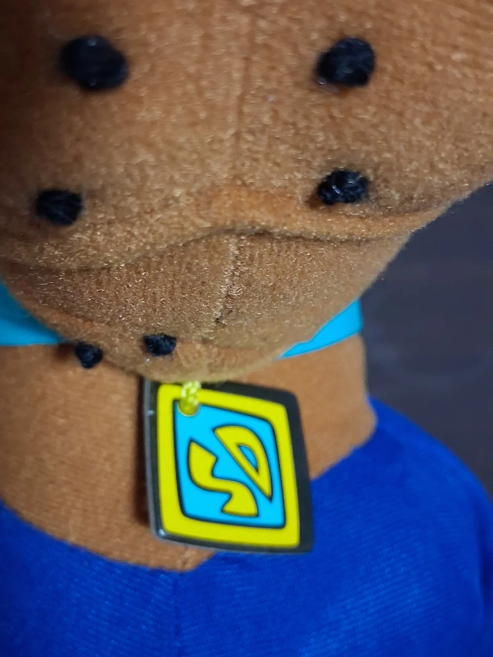Scooby-Doo Plush Toy in Brown and Blue - Character Stuffed Animal